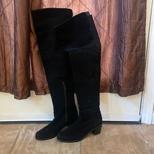Stuart Weitzman woman’s thigh high boots
